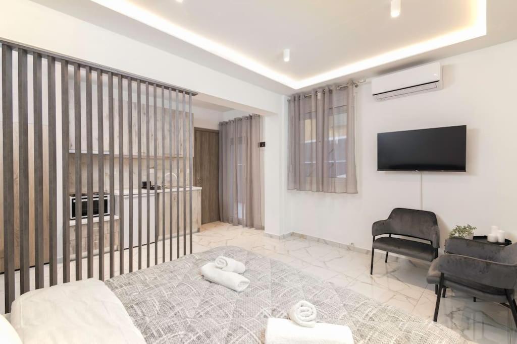 Apartment Lux At French Institute *